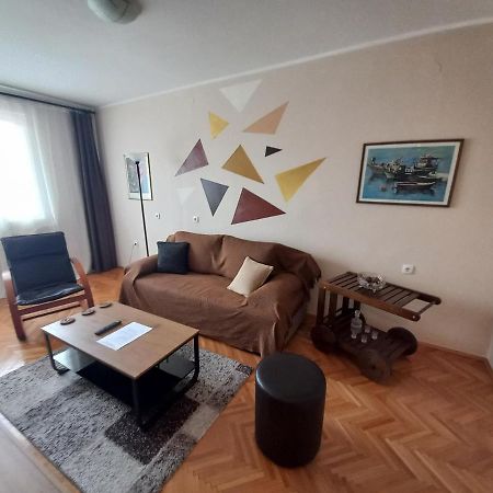 Lagumska Apartment Zemun Bagian luar foto